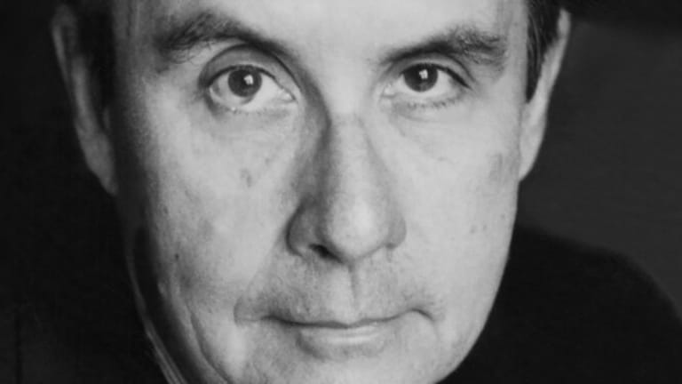 William Pfaff: The Rare Pundit Who Hated War & Militarism