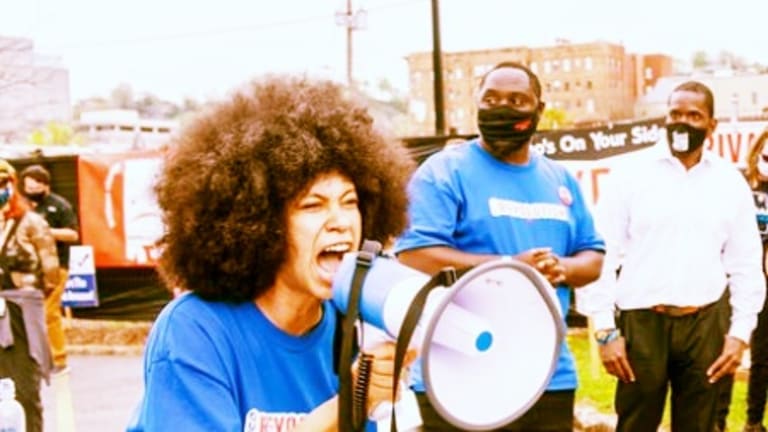 Why Unionizing Efforts Terrify Amazon