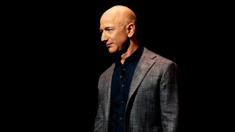 The Billionaires' Con That's Shattering America