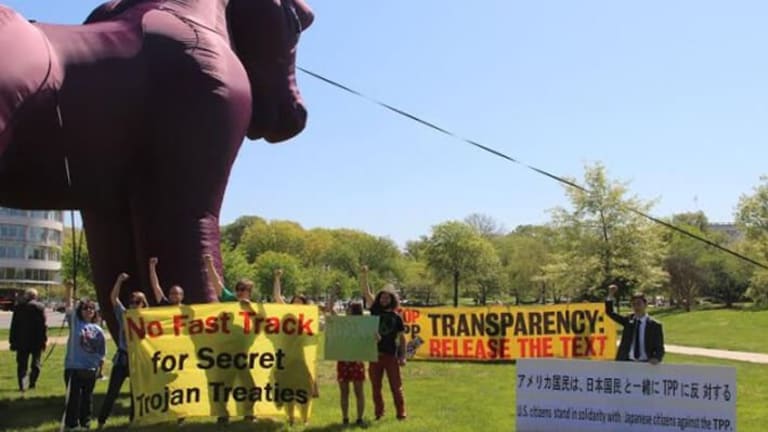 Trojan Horse Highlights Opposition to Fast Track of Secret Deal