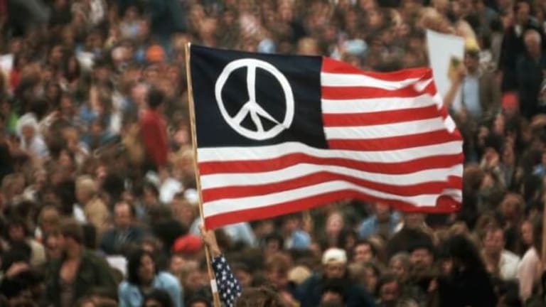 An Anti-War Democrat Can Win the Presidency in 2020