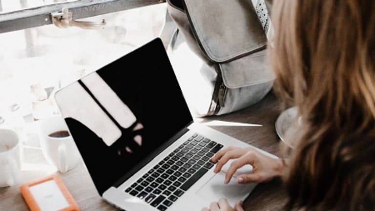 Bastion Balance News: Abusive Tactics Criminals Use in Romance Scams