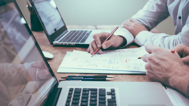 Fill in and Sign a W-9 Online: What You Should Know