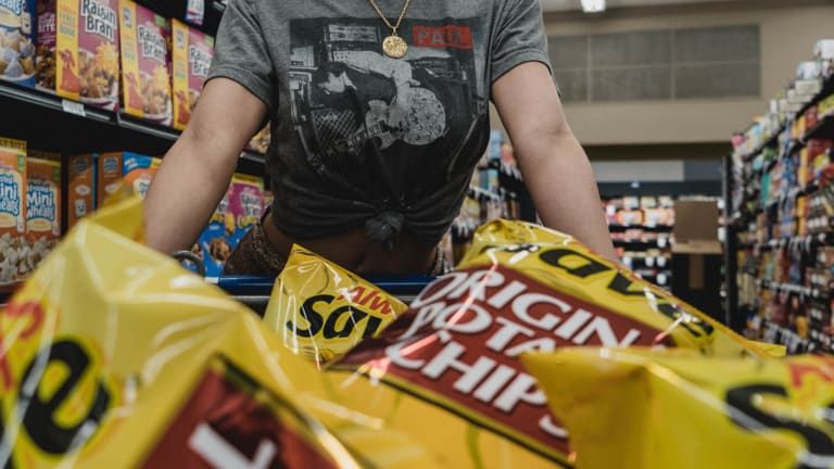 Will Congress Ban Toxic Chemicals in Food Packaging That Weaken Our Immune System Response?