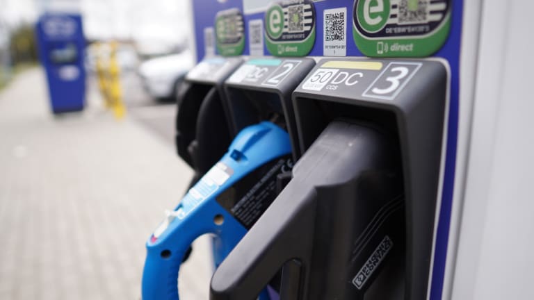 California’s Electric Vehicle Charging Stations: Who Builds Them and Why It Matters