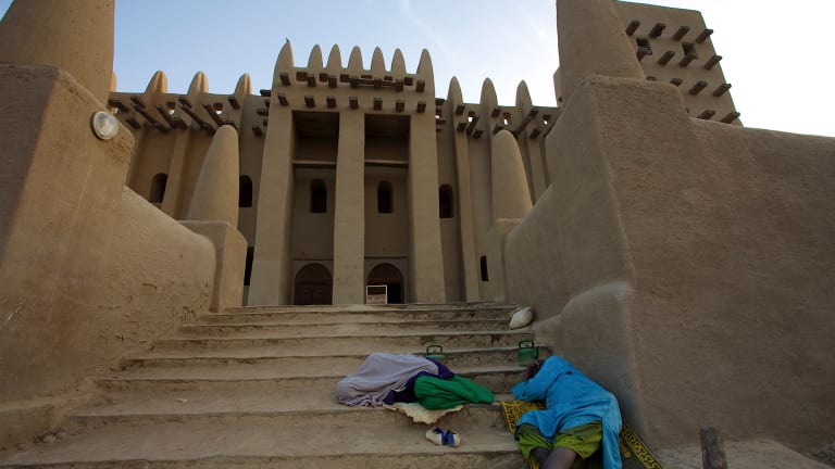 Mali Military Ejects France, Faces Serious Challenges