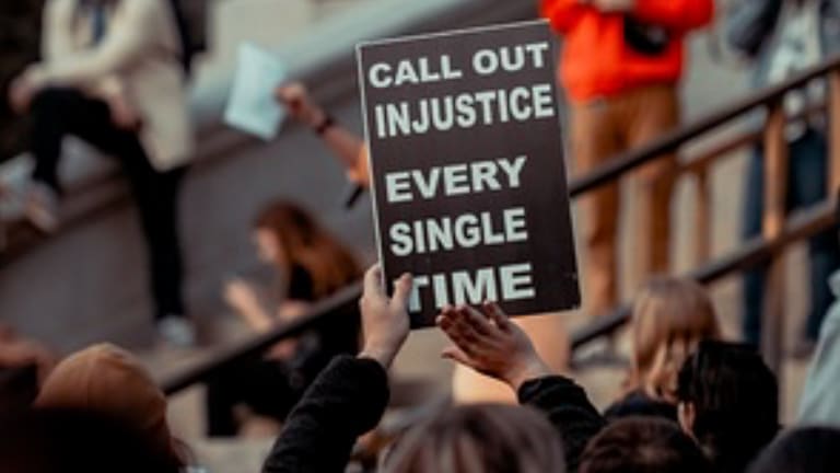 The Impact of Roe v. Wade's Possible Overturn on the Mental Health of LGBTQIA People