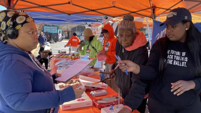 Georgia Grassroots Groups Find Ways to Bring Water and Food to Some Voters