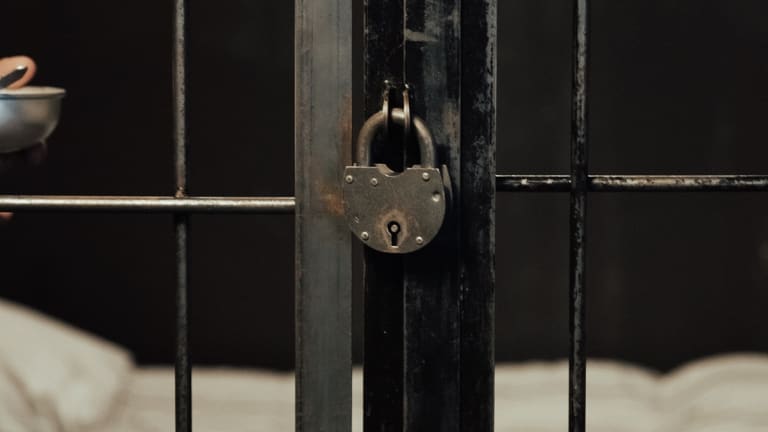 Man Held in Jail Starved to Death