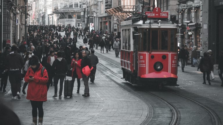 Why People Are Choosing to Have Plastic Surgery in Istanbul