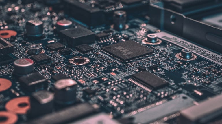 Computer Age War Declaration: the U.S. Chip Ban on China