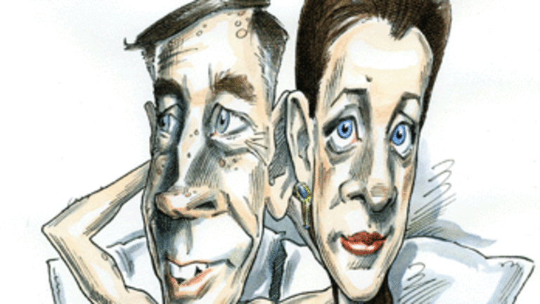 Washington Agog as Petraeus Caught with Pants Down