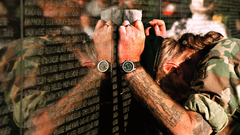 Under Trump, Veterans Really Have Been ‘Losers’