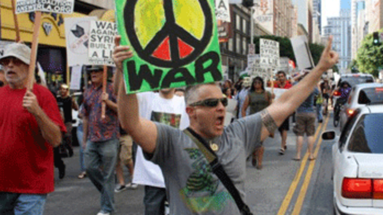 LAPD Traps Anti-War Marchers, Arrests Two