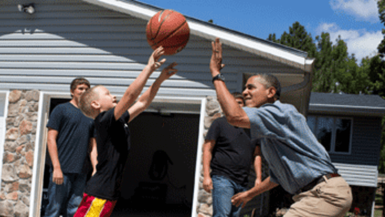 Why Obama, Progressives Are Winning on Issues