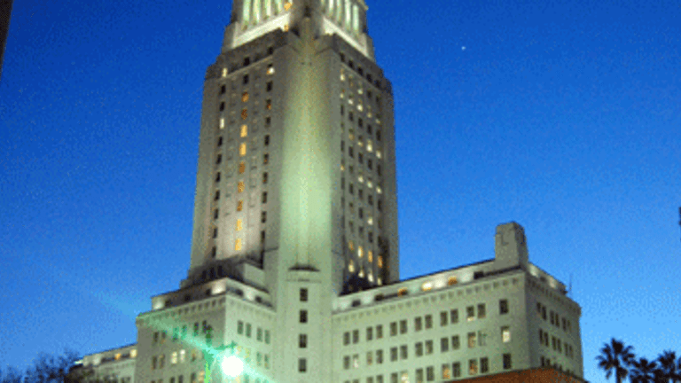 LA 's Mayor Race: Campaign in Search of a Front-Runner