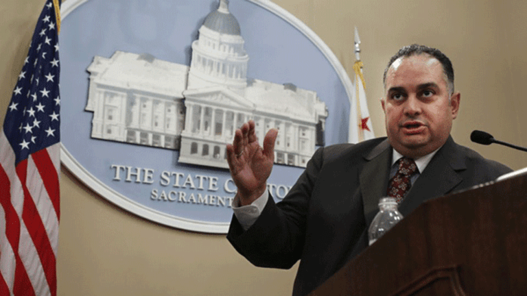 John Pérez Unqualified and Unfit for Statewide Office?