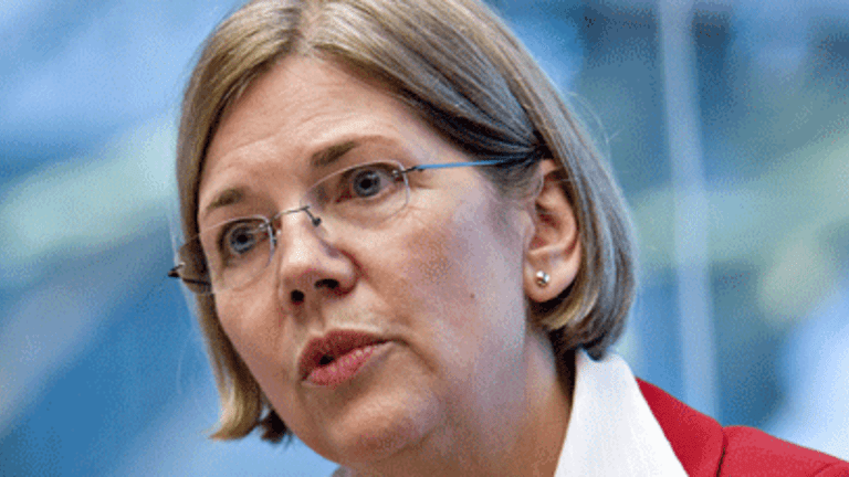 Elizabeth Warren’s QE for Students: Populist Demagoguery or Economic Breakthrough?