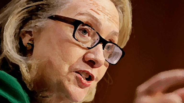 How Hillary Could Capture JFK's Spirit