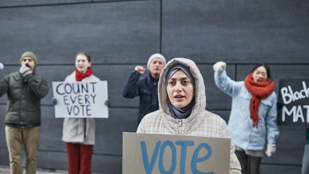 Скачать Voting