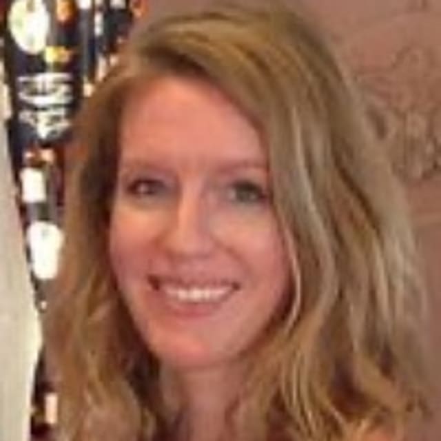 Julia Conley