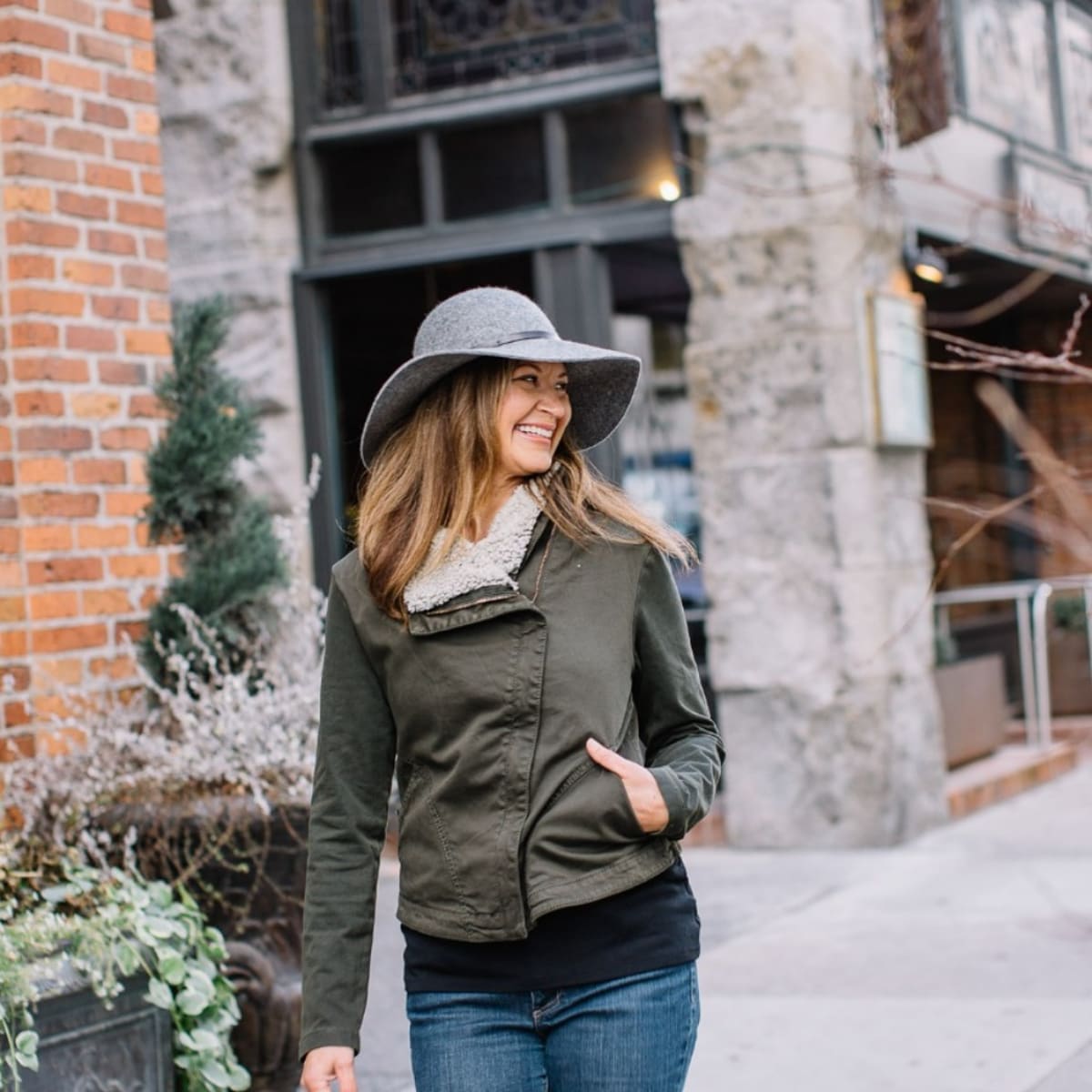 Learn from Blogger Sylvia Fountaine How Correct Mindset Plays an