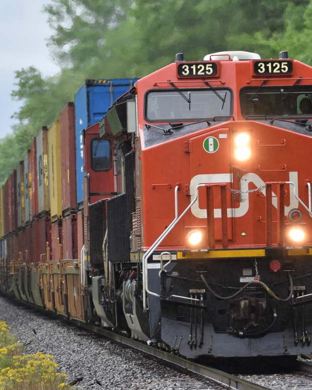 remote control train 2000