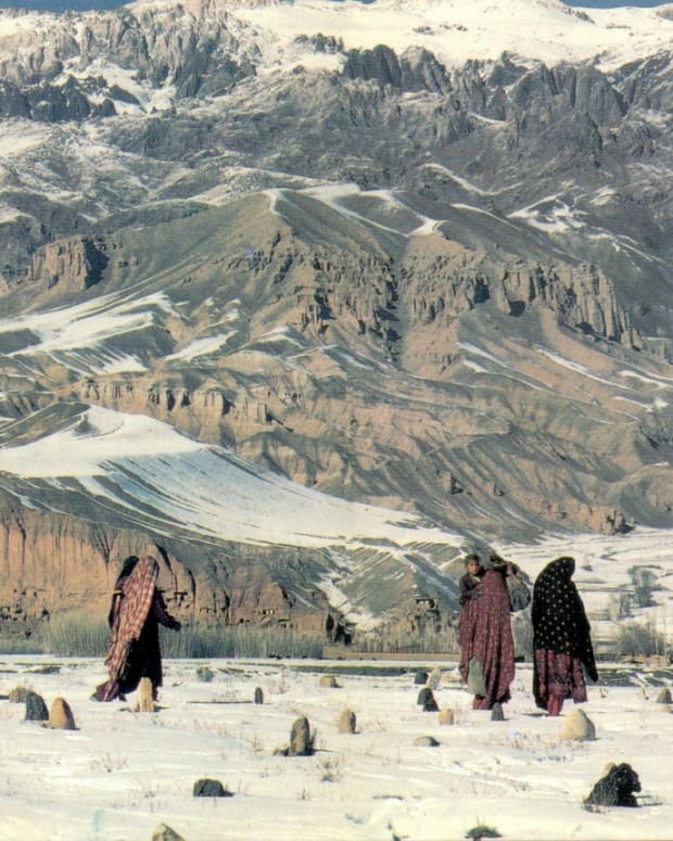 afghan cemetery 1200