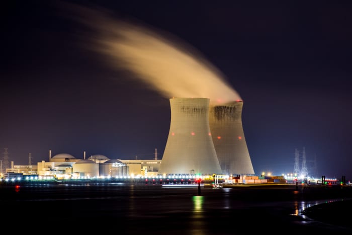Nukes and Atomic Reactor Failures