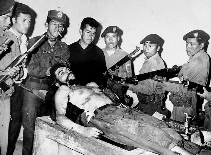 DeSantis Honors Che