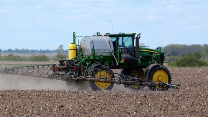 The problem of drinking water polluted by nitrates is largely caused by fertilizer and manure runoff from crop fields. (Photo credit: Bill Meier/Flickr)