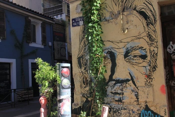 Kill Julian Assange