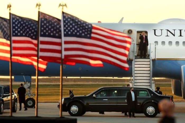 ROCHESTER, MINNESOTA - OCTOBER 30: U.S. President Donald Trump steps off of Air Force One as he arrives for a campaign rally at Rochester International Airport October 30, 2020 in Rochester, Minnesota. With Election Day only four days away, Trump is campaigning in Minnesota despite the recent surge in coronavirus cases in the state. State infectious disease director Kris Ehresmann said, "COVID is in our communities and all around the state. So getting together with even a relatively small group of people from outside your household is riskier than it was a month ago." (Photo by Chip Somodevilla/Getty Images)