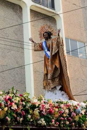 El Salvador and Latin America