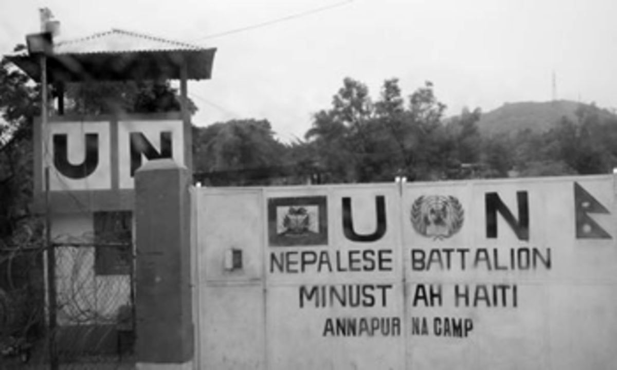 MINUSTAH in Mirebalais October 2010 (G. Nienaber)