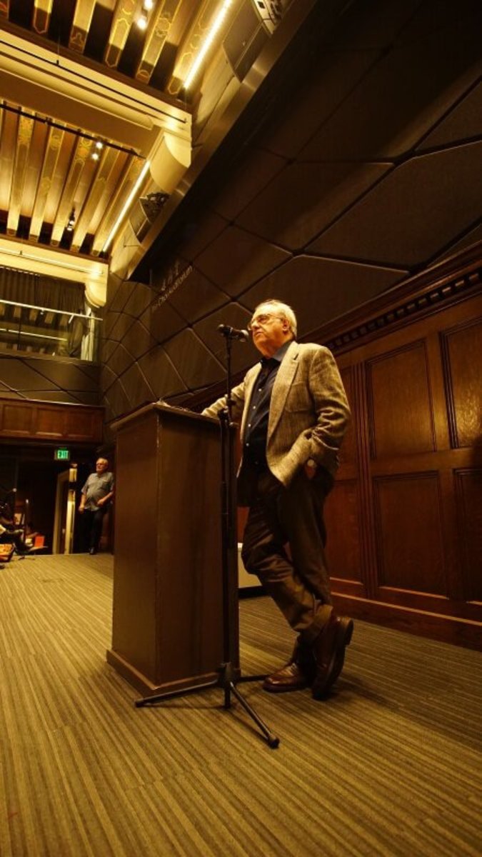 Richard Wolff Speaks To Packed House On Socialism A New Economic