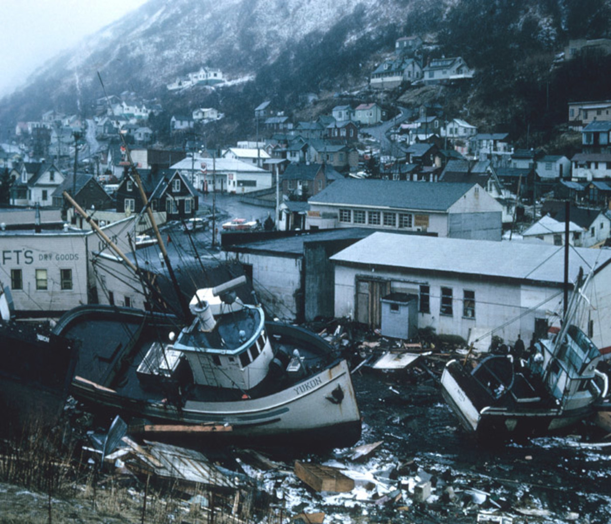 Crescent city tsunami 1964