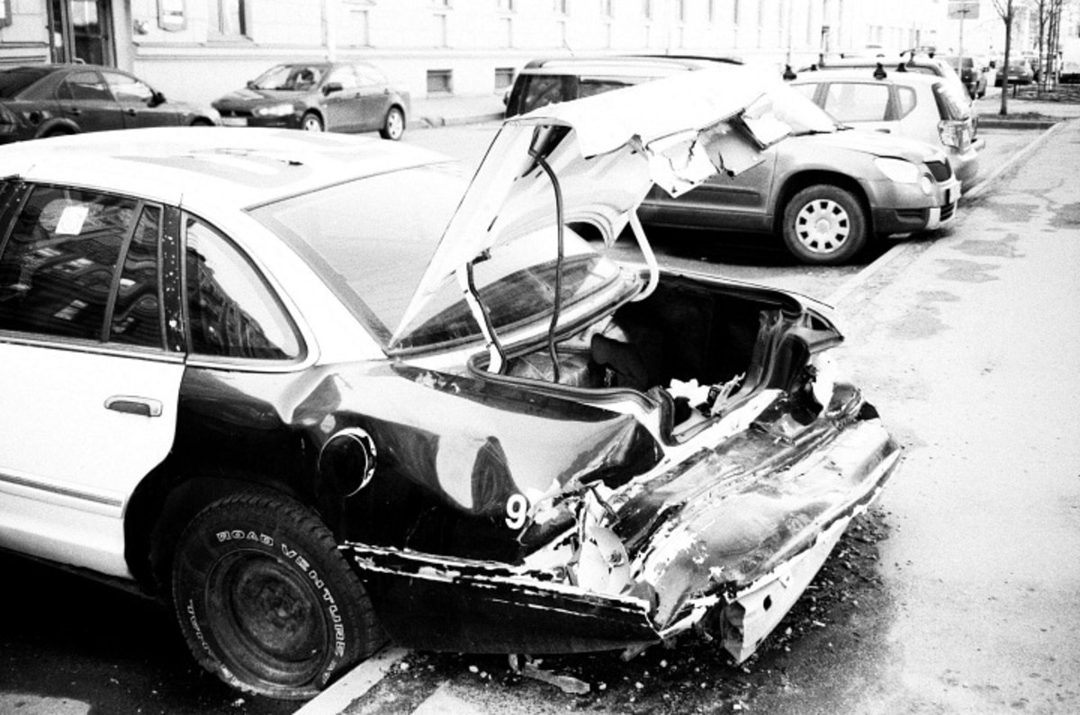 How to Estimate a Car’s Value After an Accident LA Progressive