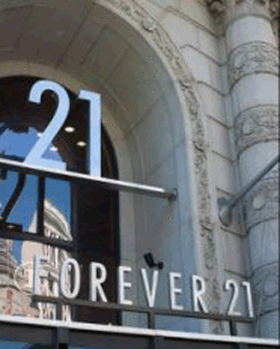 forever21sign.gif