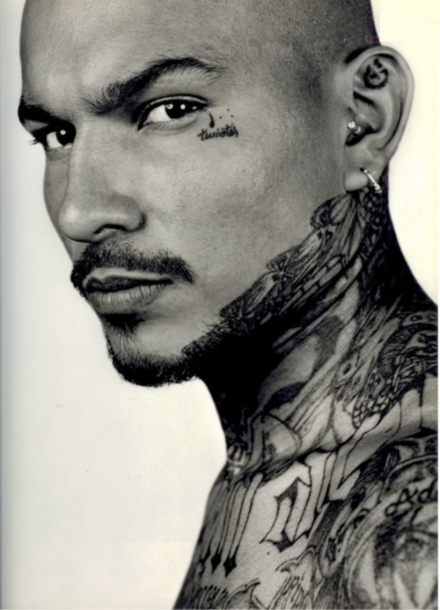 TATTOOS: CONVICTS AND STREET GANGS - Vivian Lawry