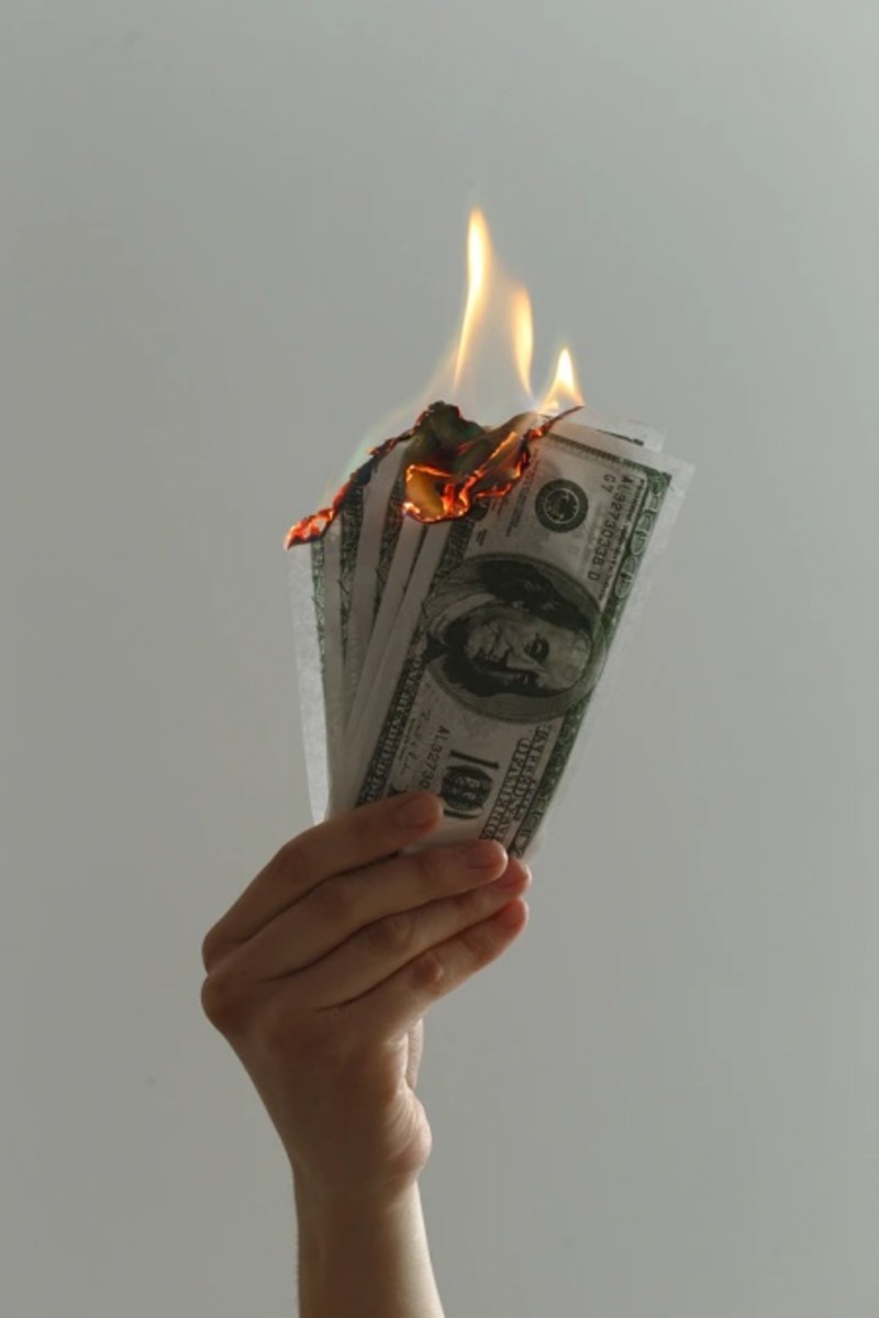 burning-money-450
