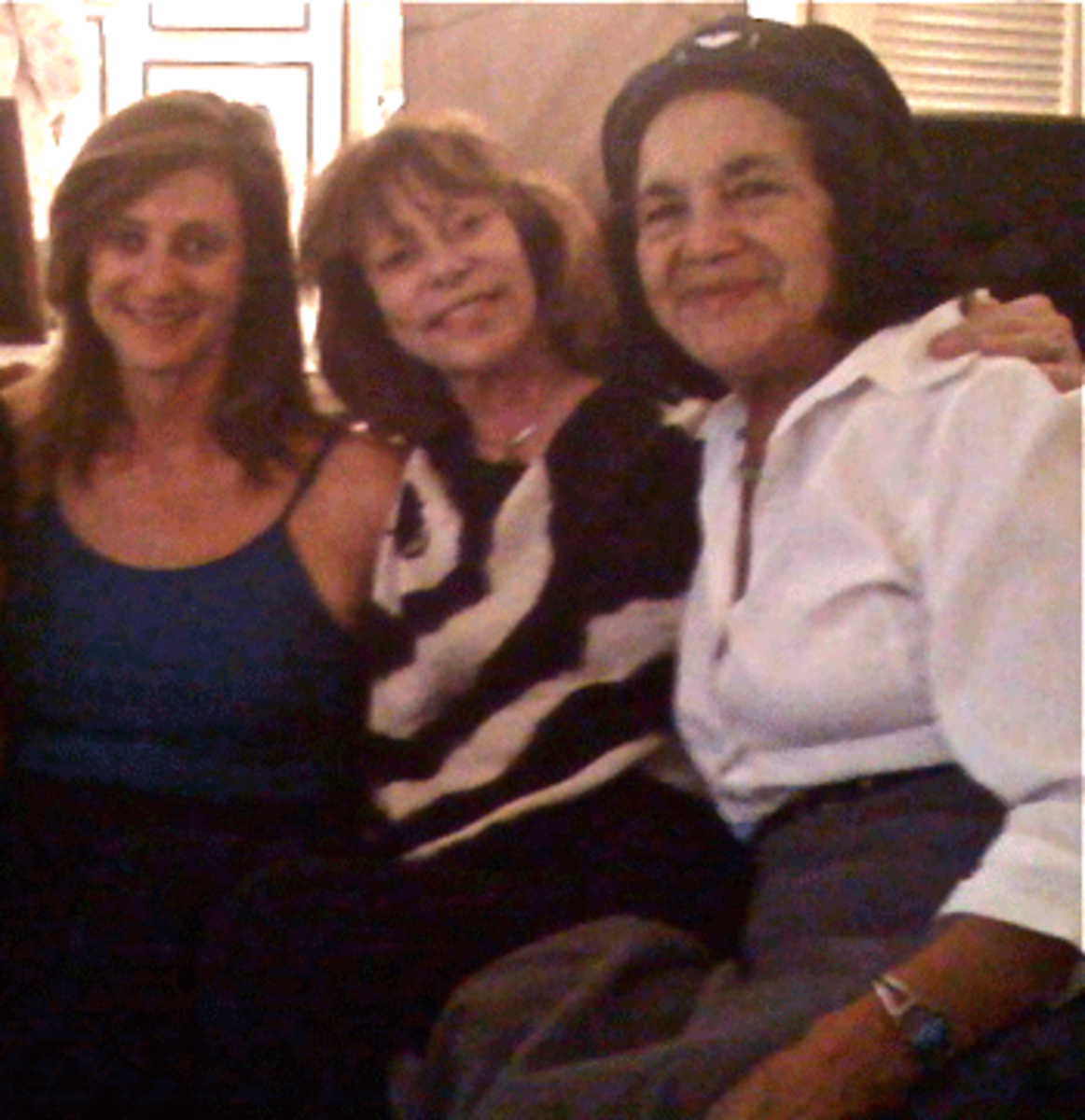 Diane Guthman Cancino, Linda Milazzo, Dolores Huerta
