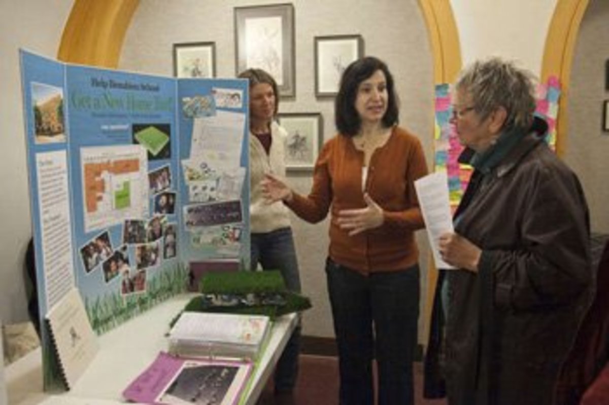 Residents of Chicago's 45th ward contribute to the decision-making process for discretionary capital funding for the first time this year in the Participatory Budgeting Project.