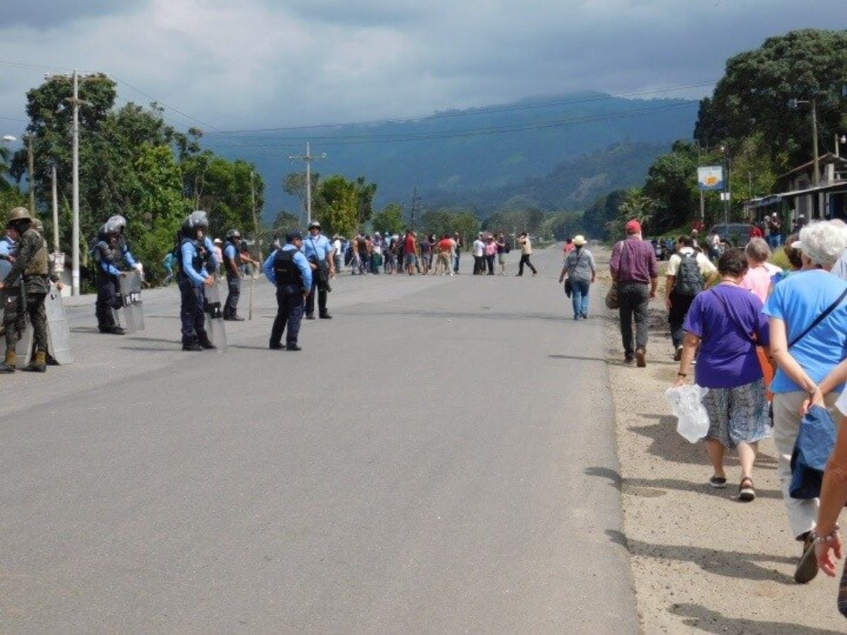 Delegation arriving in Honduras