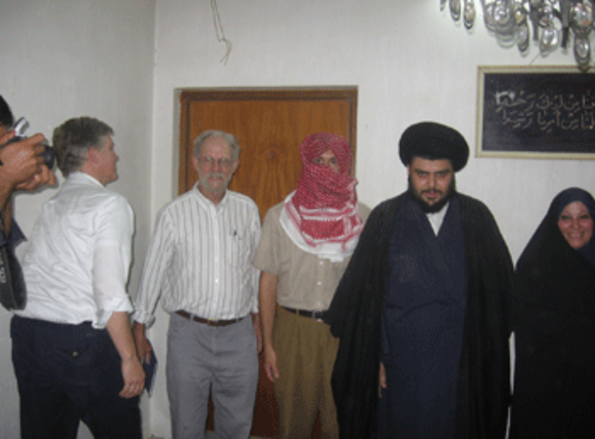 Christian Peacemaker Teams meet Moqtada al Sadr, 2005