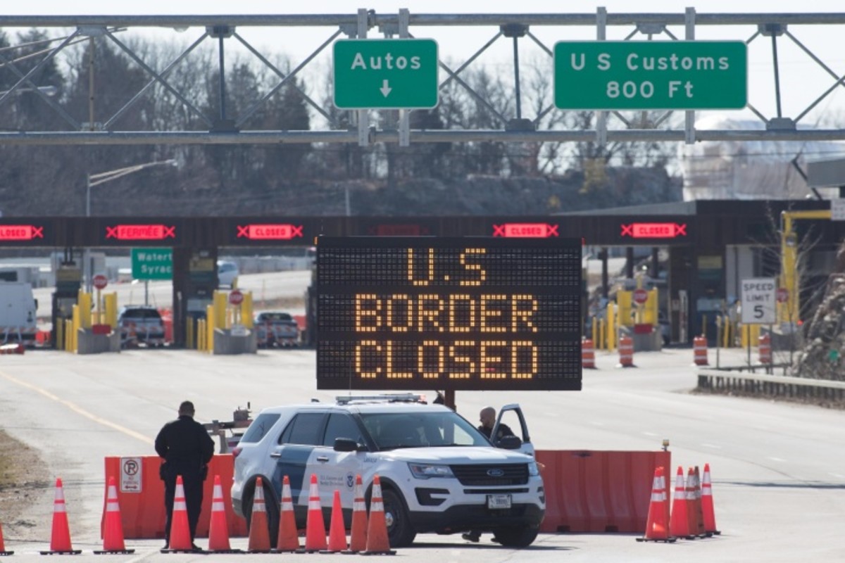US Border Open During COVID Despite Nativist Trump