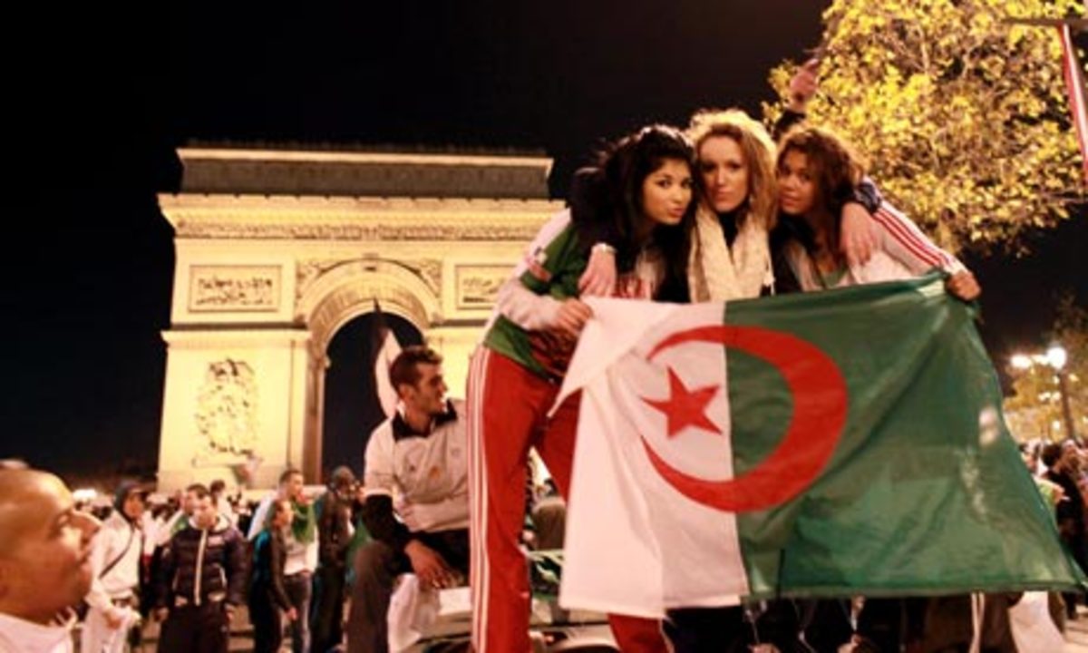 algerians in paris