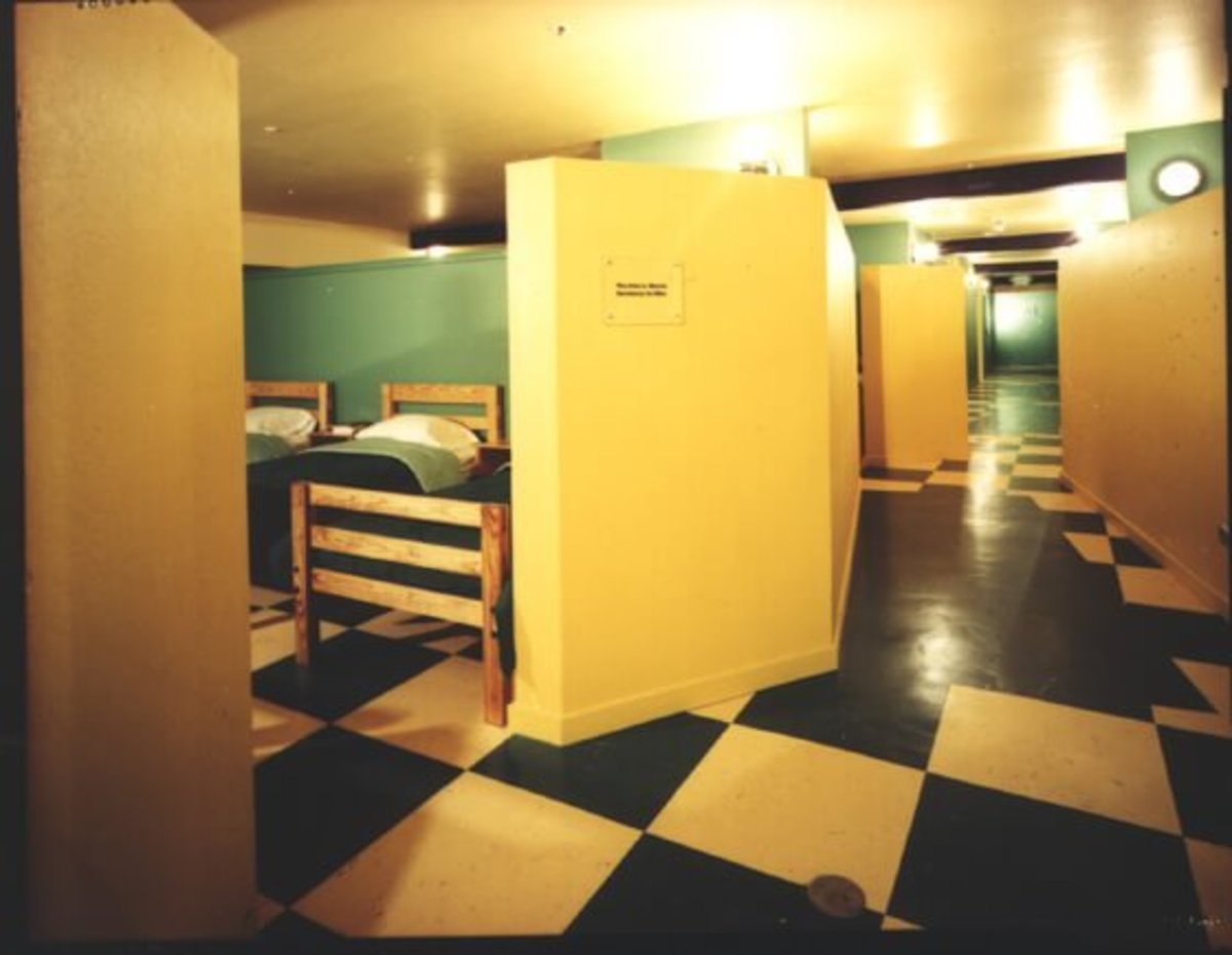 San Francisco’s Lark Inn shelter, designed by Sam Davis, features a dorm subdivided into smaller areas.
