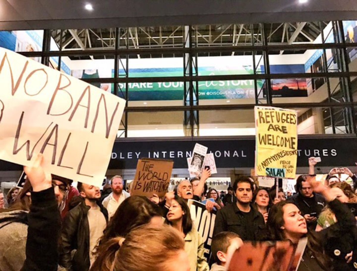 Immigrant Protectors at LAX Protest Trump's Muslim Ban LA Progressive