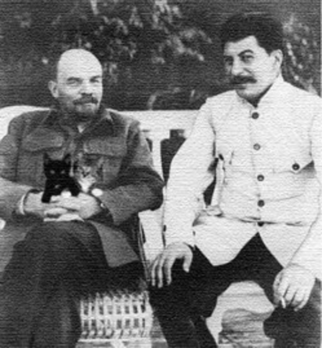 Lenin, kittens, and Stalin, no less. Painting the leaders of the USSR as monsters has long been a staple of anticommunist propaganda.